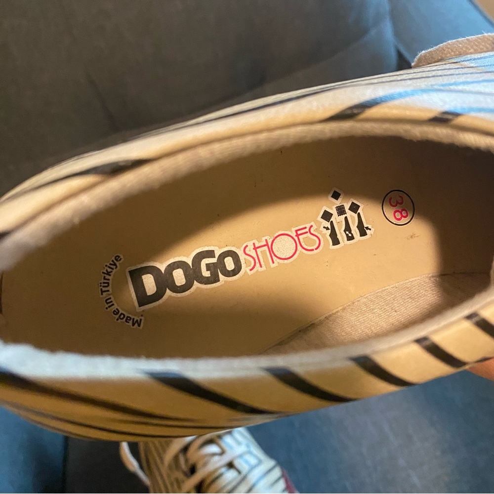 DOGO Women's Oxford Flat Shoes Tennis Dalmatian dog Disney, size 38, size 7. - Picture 10 of 13